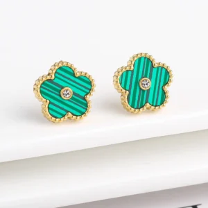 Boucles d'oreilles trèfle 5 feuilles vert et or avec cristal