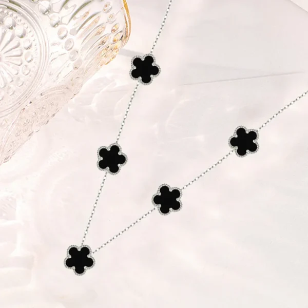 Collier trèfle noir et argent multiple