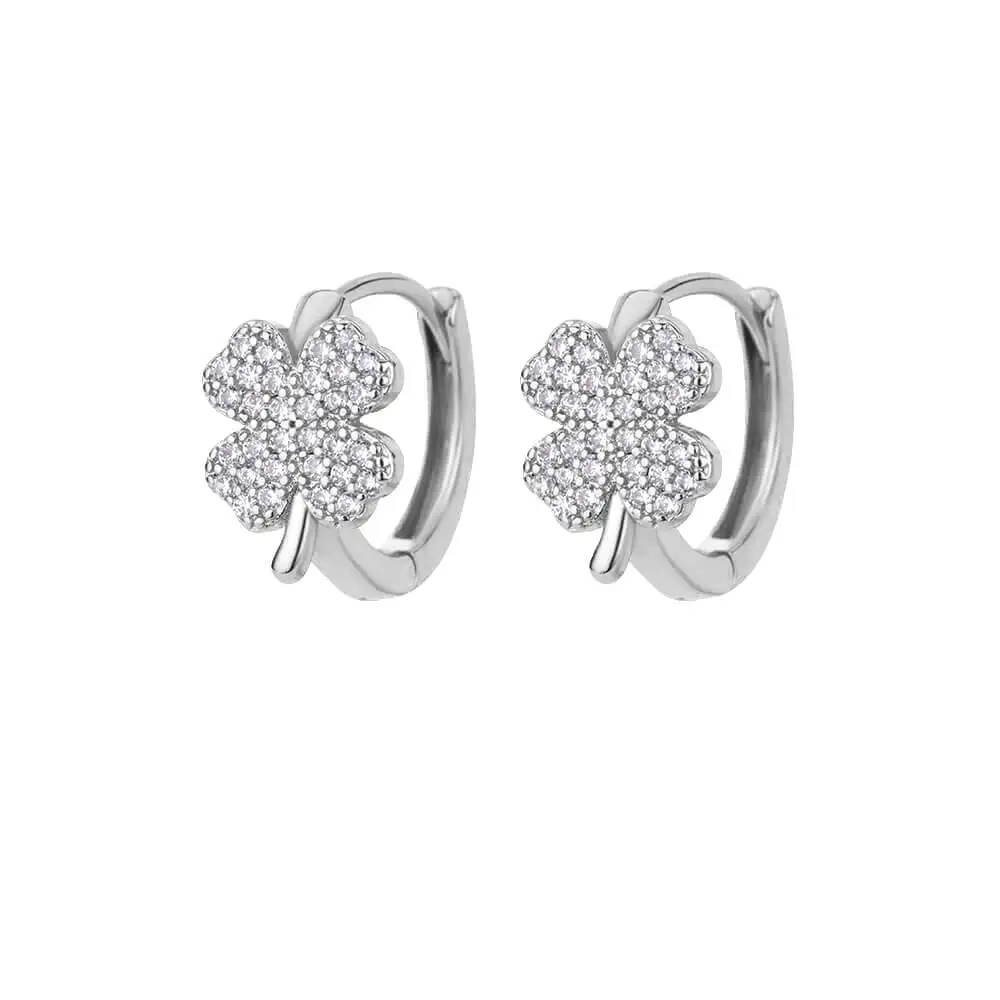 Boucles d'oreilles trèfle 4 feuilles tendances argentées