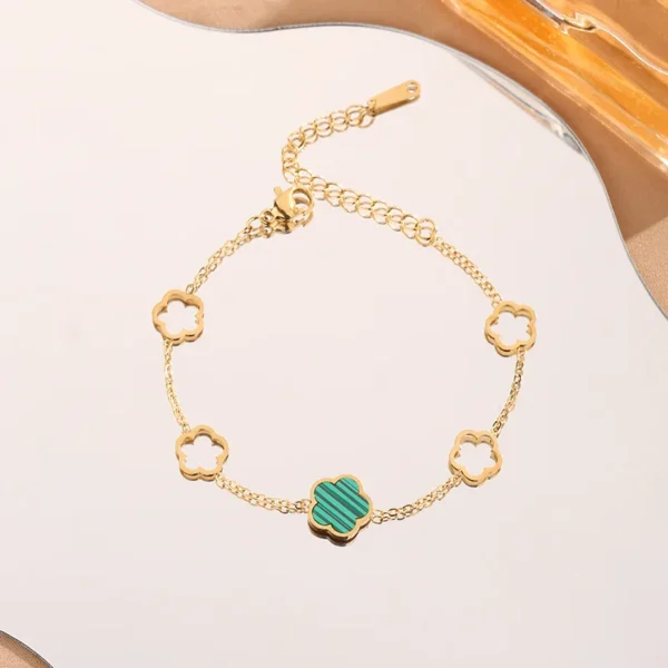 Bracelet trèfle à 5 feuilles dorés creux et vert