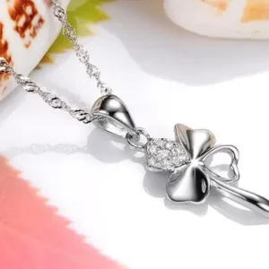 Collier trèfle argent 4 feuilles vide/cristaux